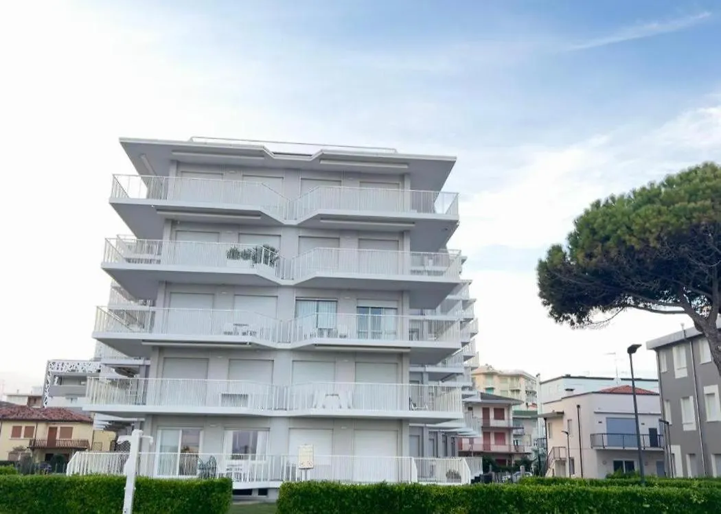 Appartamento Frontemare Lido di Jesolo Apartment
